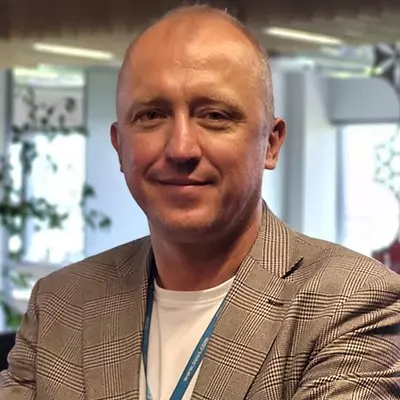 Paweł Wrona